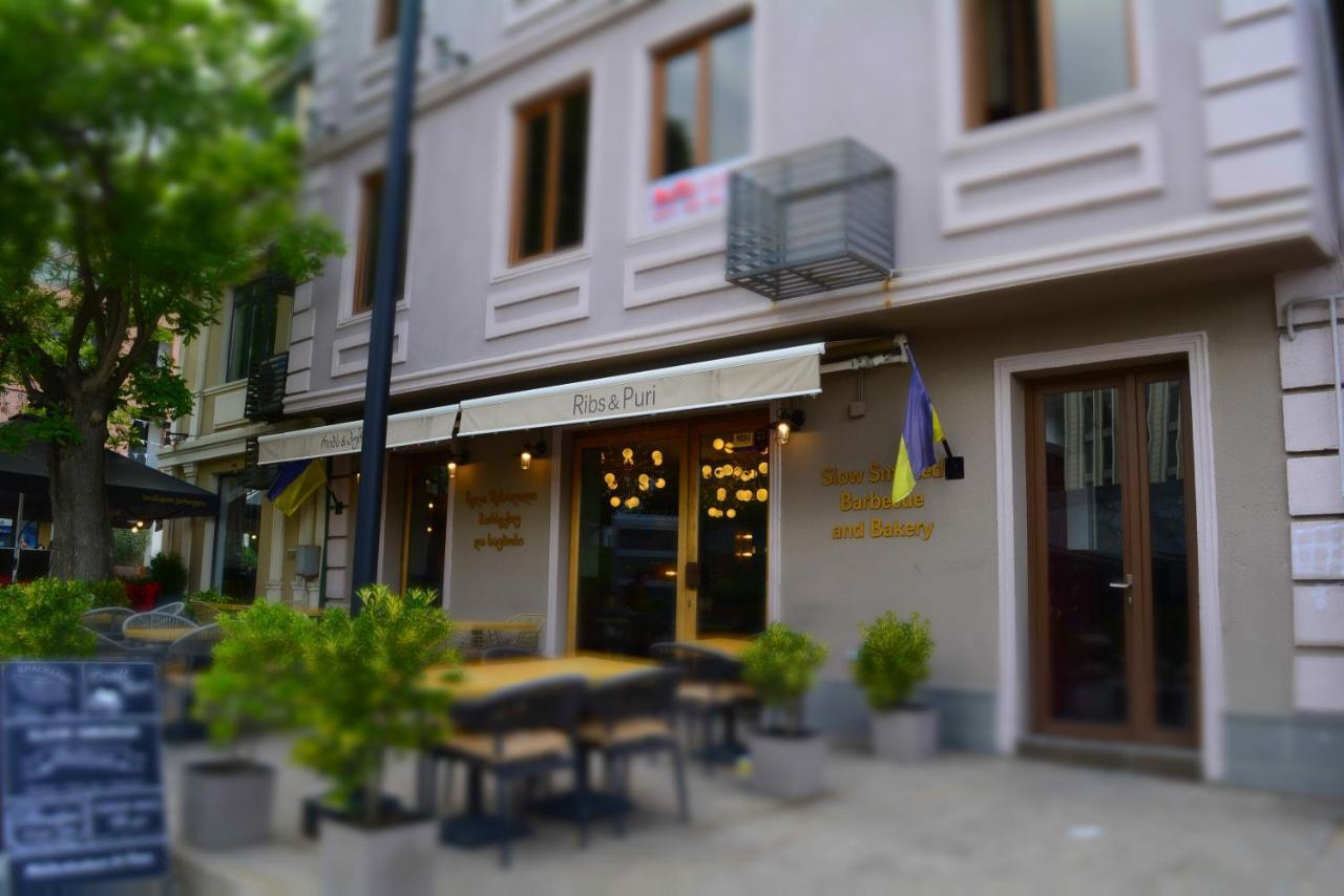 Apartment Near Pirimze 第比利斯 外观 照片
